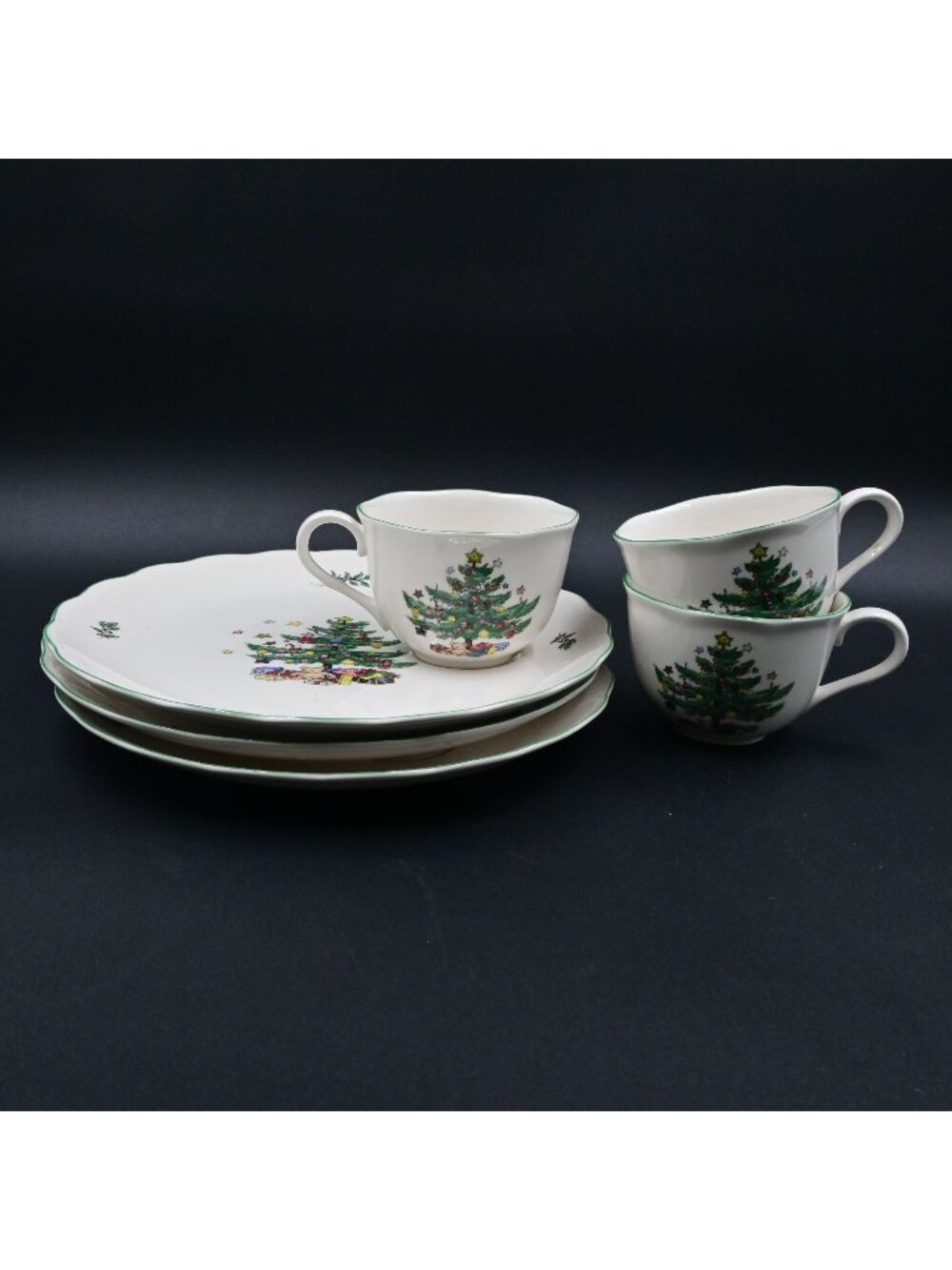 Nikko Happy Holidays Set of 3 Snack Saucer Plate & Tea Cups Christmas Tree